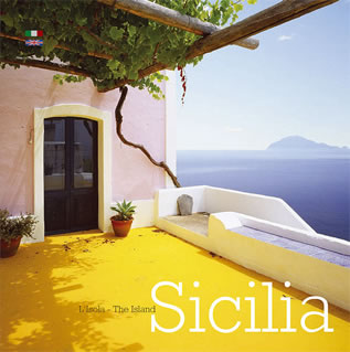Sicilia, l'Isola - The Island

Bilingua Italiano e Inglese
Formato: Softcover, 21x21 cm, 240 pagine
ISBN 978-88-95218-0-14
€24,00

